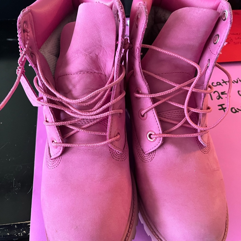 Womens pink timberland boot